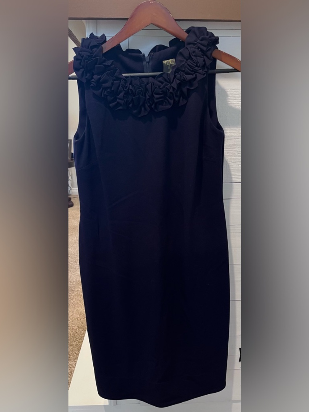 Ann Taylor ruffle neck sleeveless summer dress Navy size 6 NWT